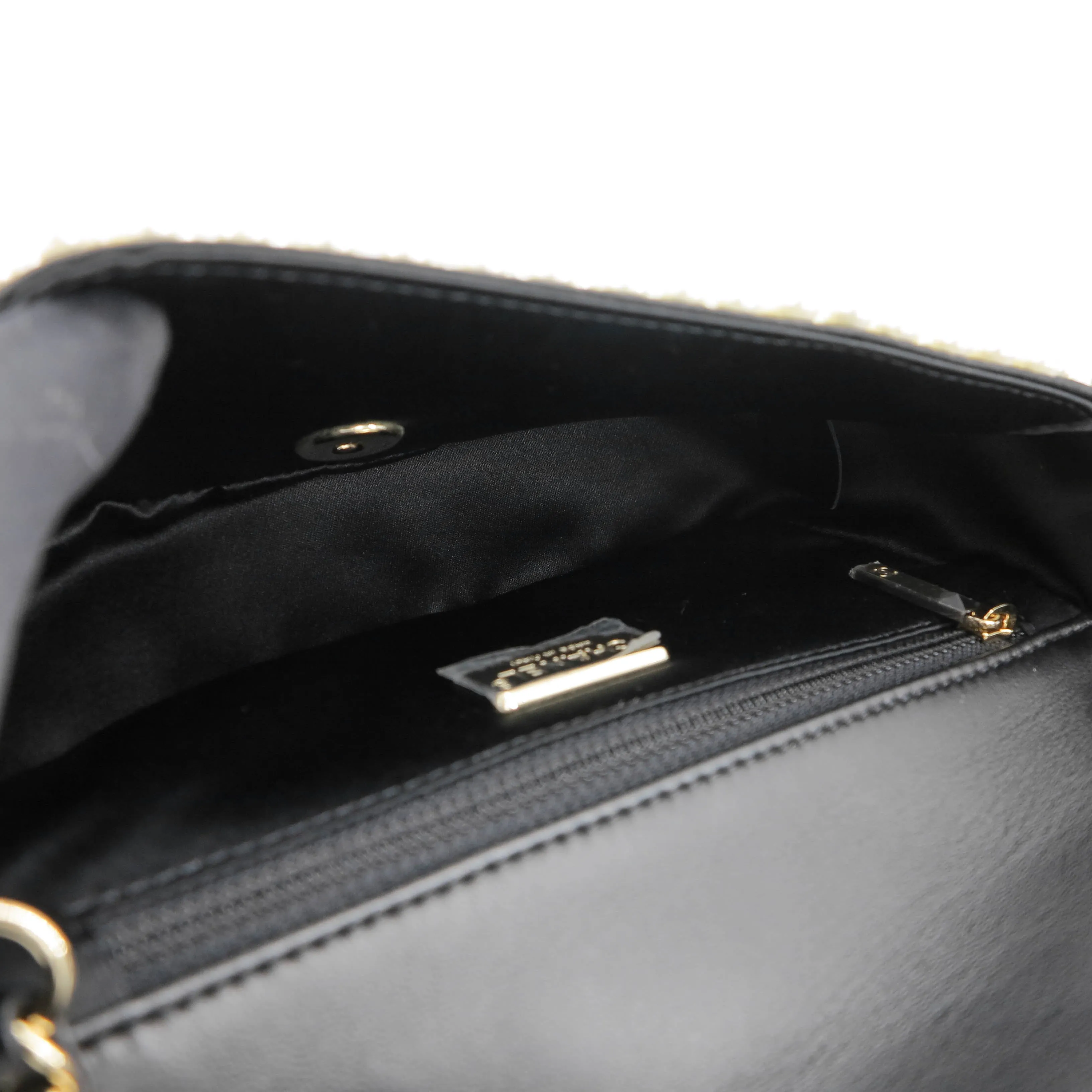 19S Mini Pearl Flap Bag
