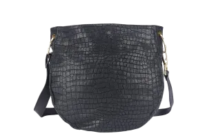 AIGNER SHOULDER BAG BLACK LEATHER GOLD HARDWARE NO DUST COVER