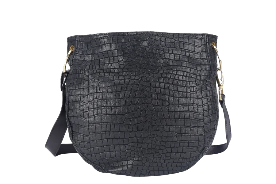 AIGNER SHOULDER BAG BLACK LEATHER GOLD HARDWARE NO DUST COVER