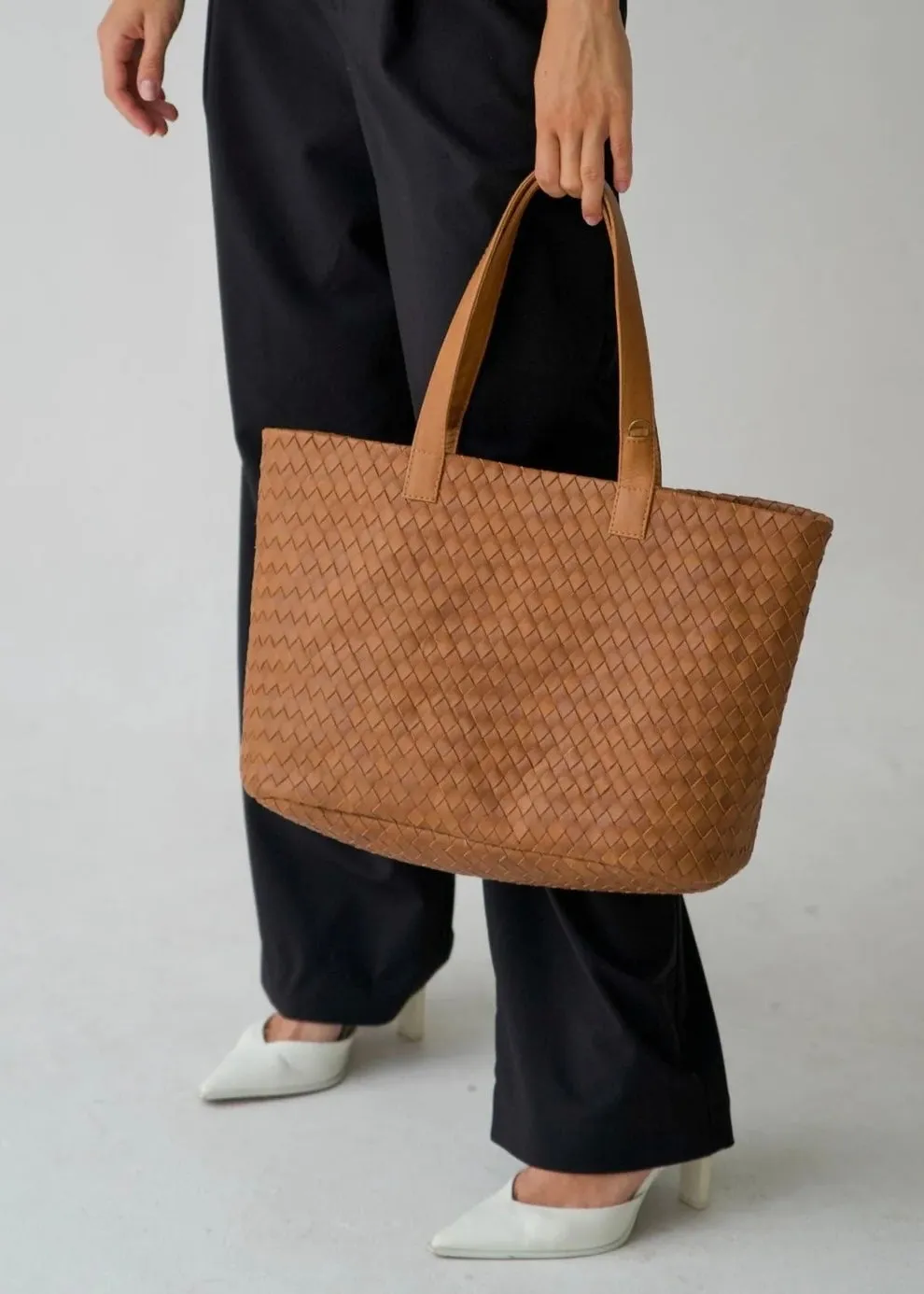 Andie Woven Tote