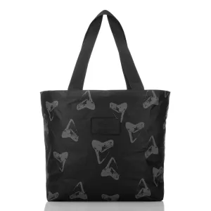 Aumakua Day Tripper by Aloha Collection | Charcoal/Black