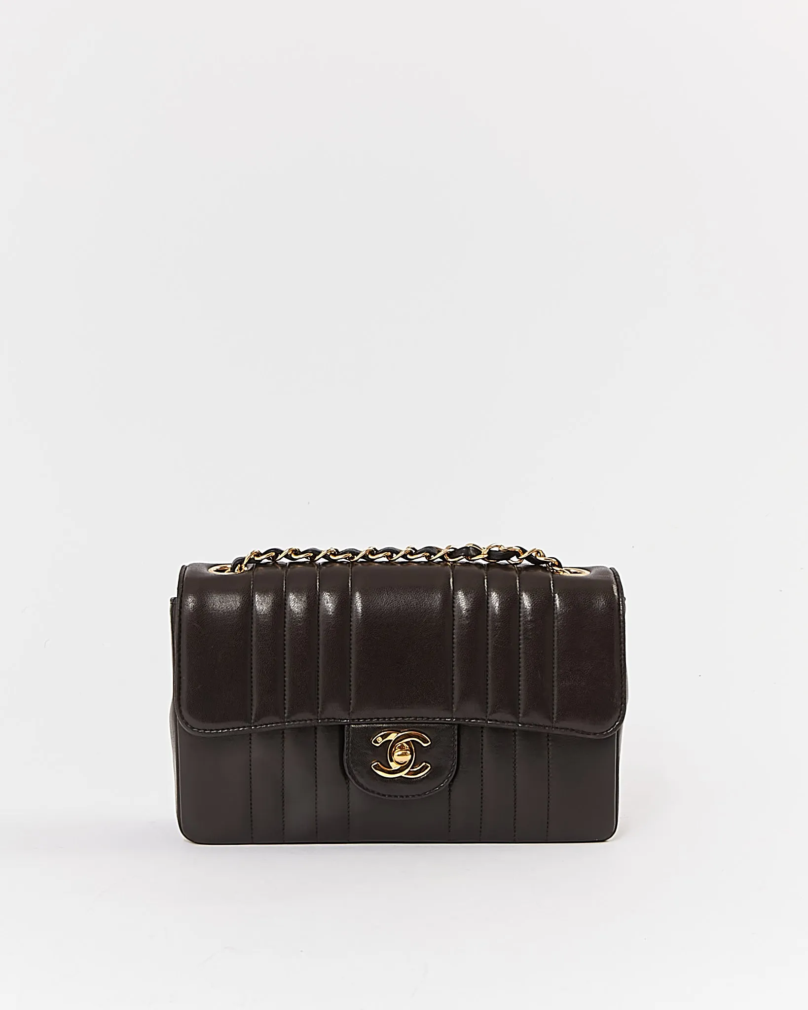 Chanel Black Vertical Quilted Lambskin 24K Gold Vintage Small Classic Single Flap Bag
