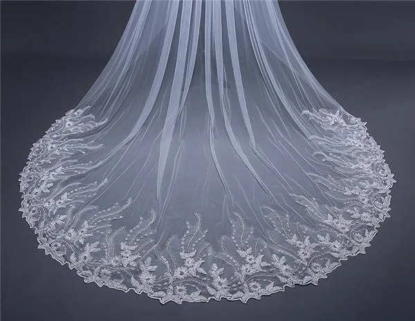 Chic Appliques Veil Long Tulle With Sequined Wedding Veil