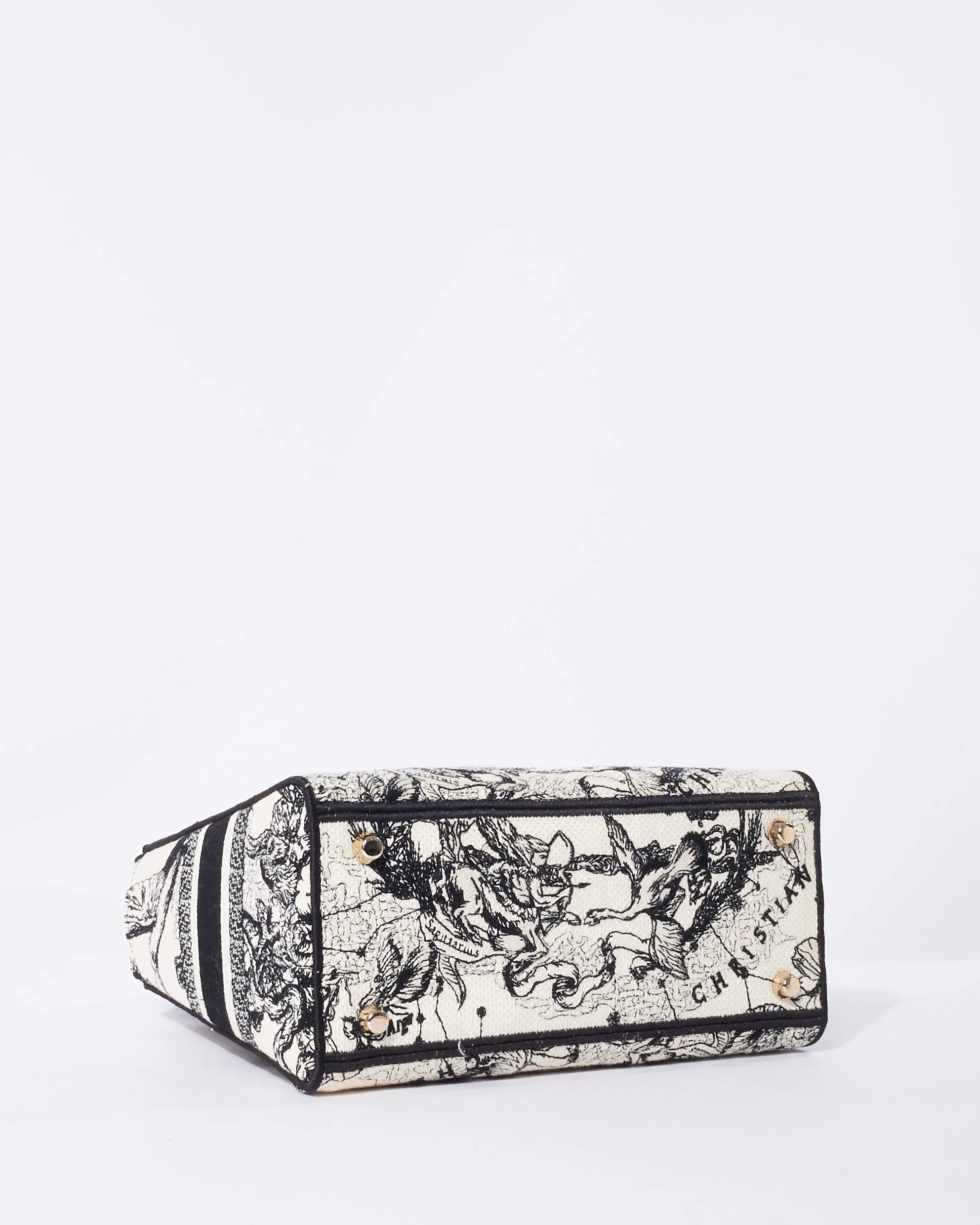 Dior Cream & Black Toile De Jouy Zodiac Embroidery Canvas Medium Lady D-Lite Bag