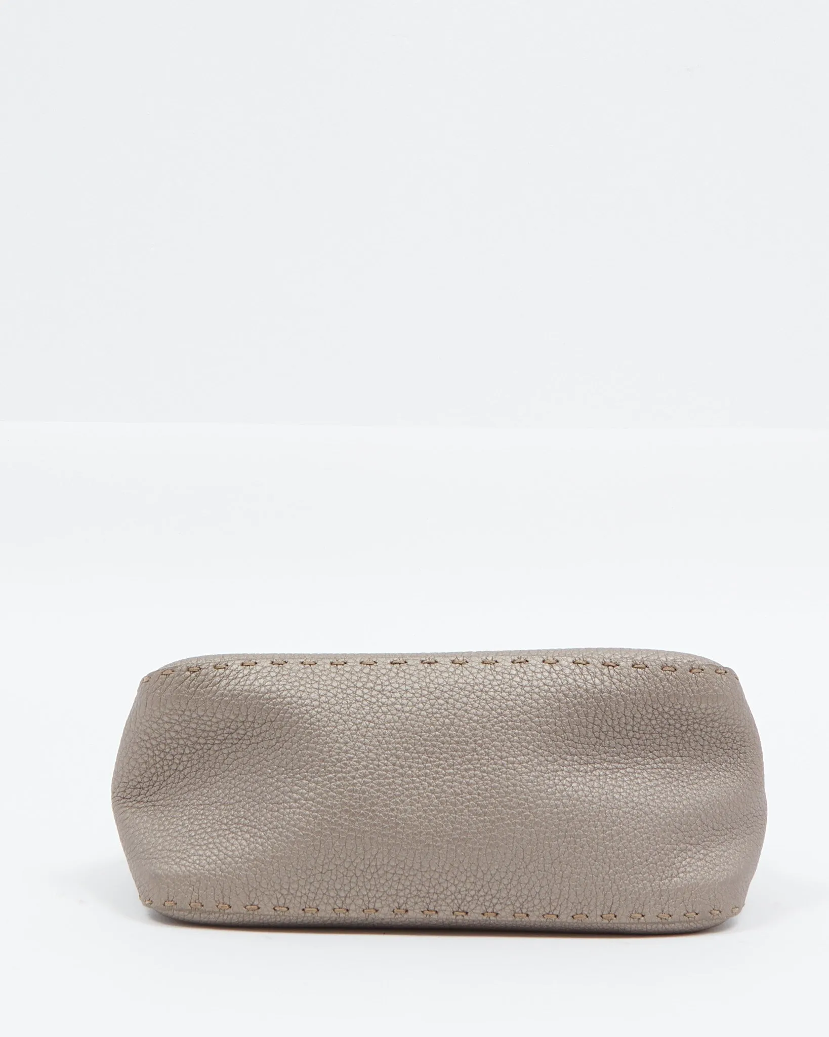 Fendi Silver Selleria Leather Mamma Baguette Shoulder Bag
