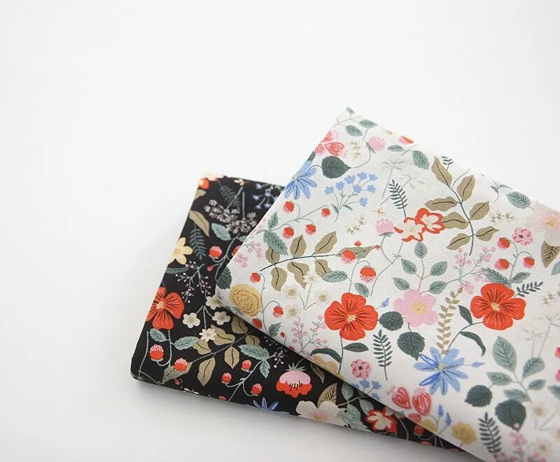 Floral Oxford Cotton Fabric - Ivory or Black - Home Decor Fabric By the Yard / 42605