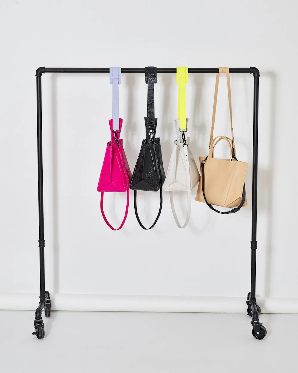 HALF TOTE