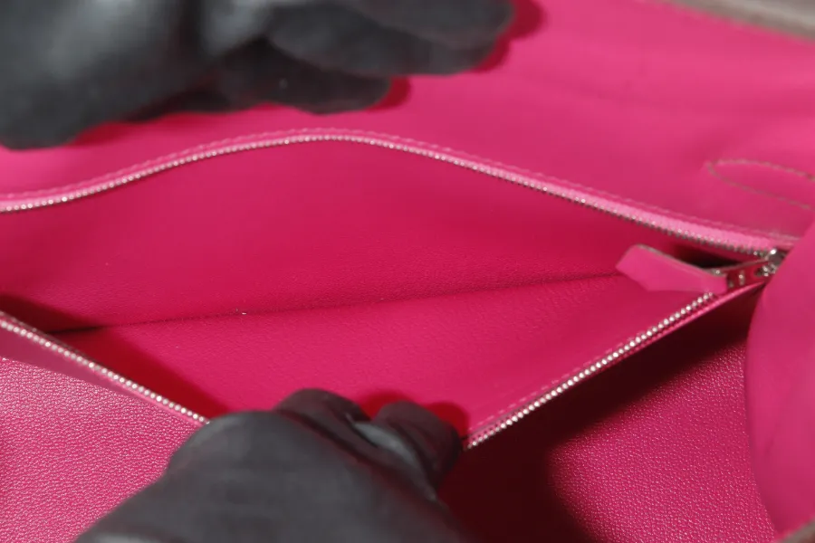 HERMES KELLY 28 STAMP C (YEAR 2019) LETTRE M ROUGE H VERMILLION, ROSE TYRIEN EPSOM, CHEVRE SOMBRERO SILVER HARDWARE WITH LOCK&KEYS, RAINCOAT AND DUST COVER