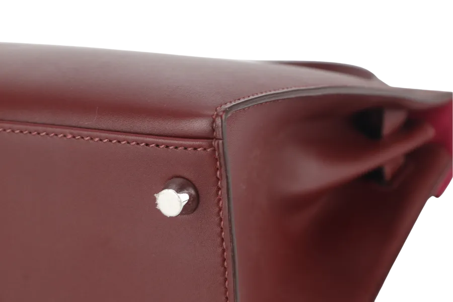 HERMES KELLY 28 STAMP C (YEAR 2019) LETTRE M ROUGE H VERMILLION, ROSE TYRIEN EPSOM, CHEVRE SOMBRERO SILVER HARDWARE WITH LOCK&KEYS, RAINCOAT AND DUST COVER