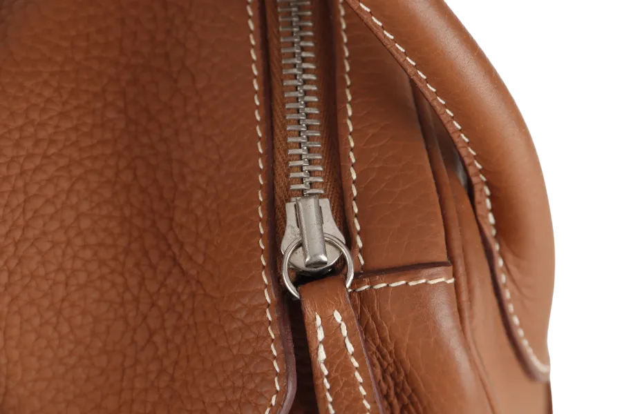 HERMES LINDY 34 GOLD COLOR CLEMENCE LEATHER WITH SILVER HARDWARE STAMP Q WITH DUST COVER