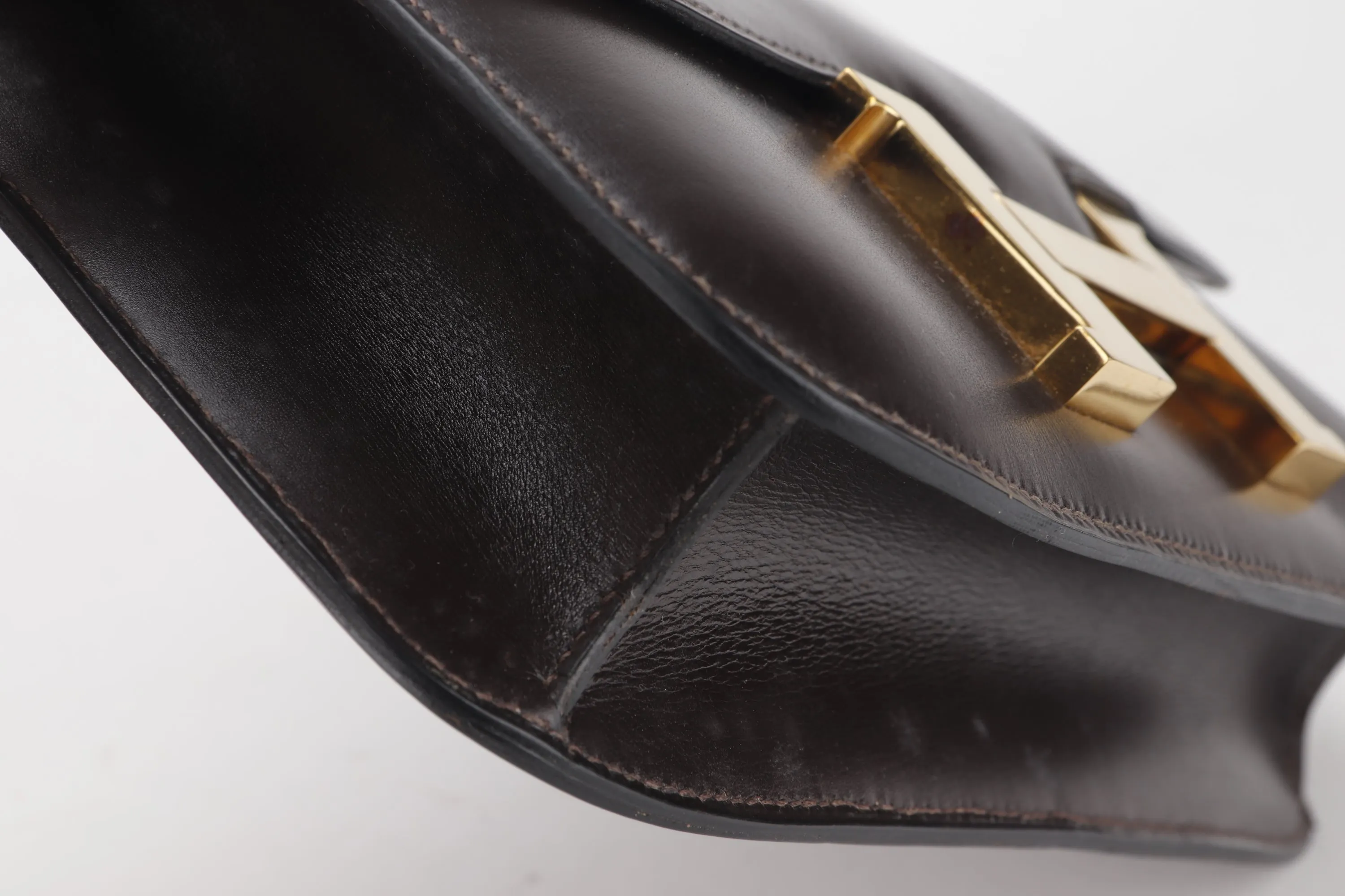 HERMES VINTAGE CONSTANCE 23 (STAMP Z (1970)) DARK BROWN BOX LEATHER GOLD HARDWARE, WITH DUST COVER