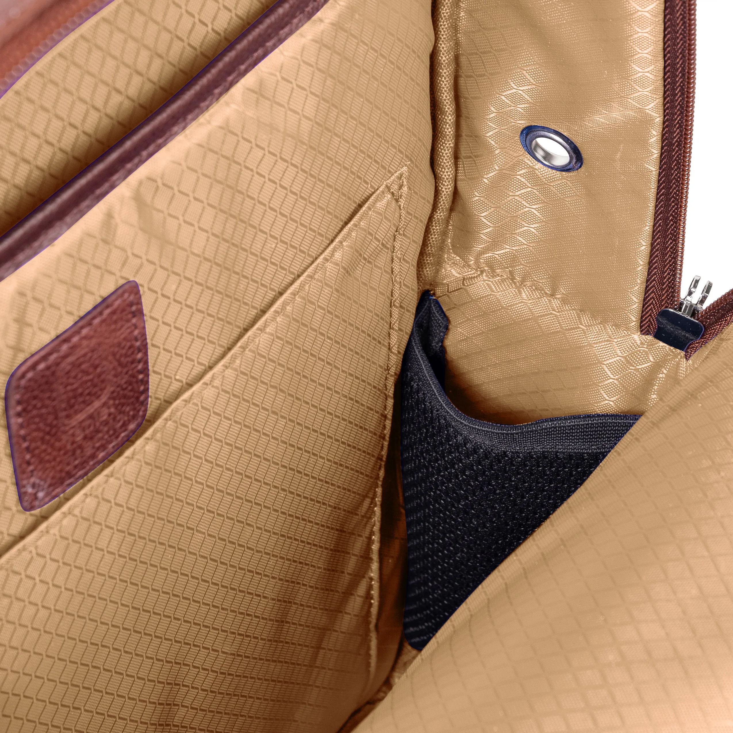 LOGAN | 17” Leather Two-Tone Laptop Backpack