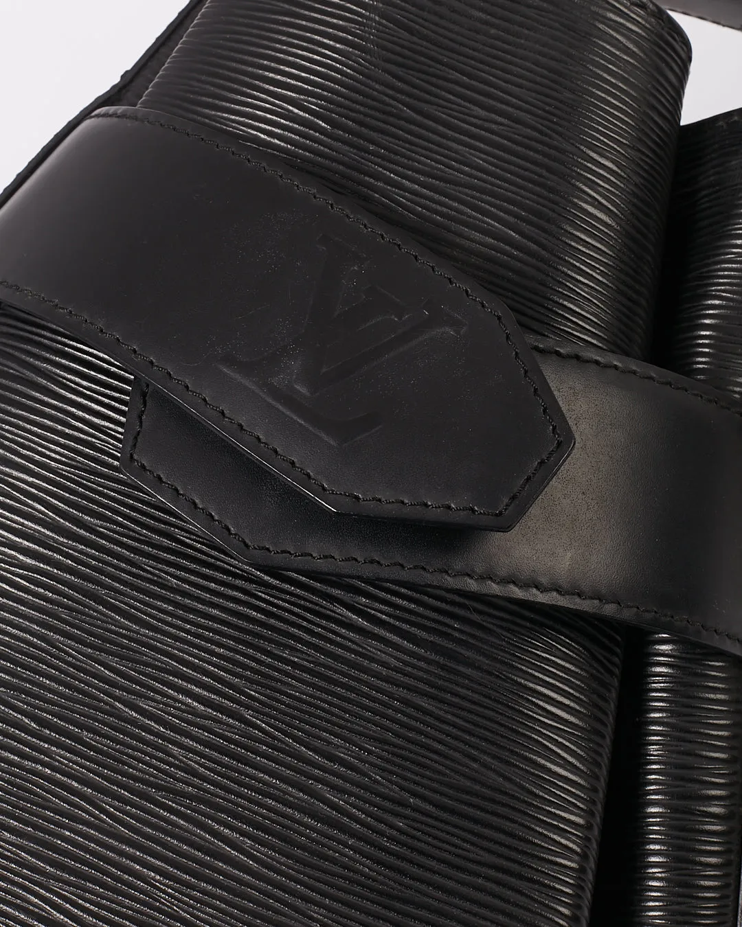 Louis Vuitton Black Epi Sac D'Epaule GM Shoulder Bag