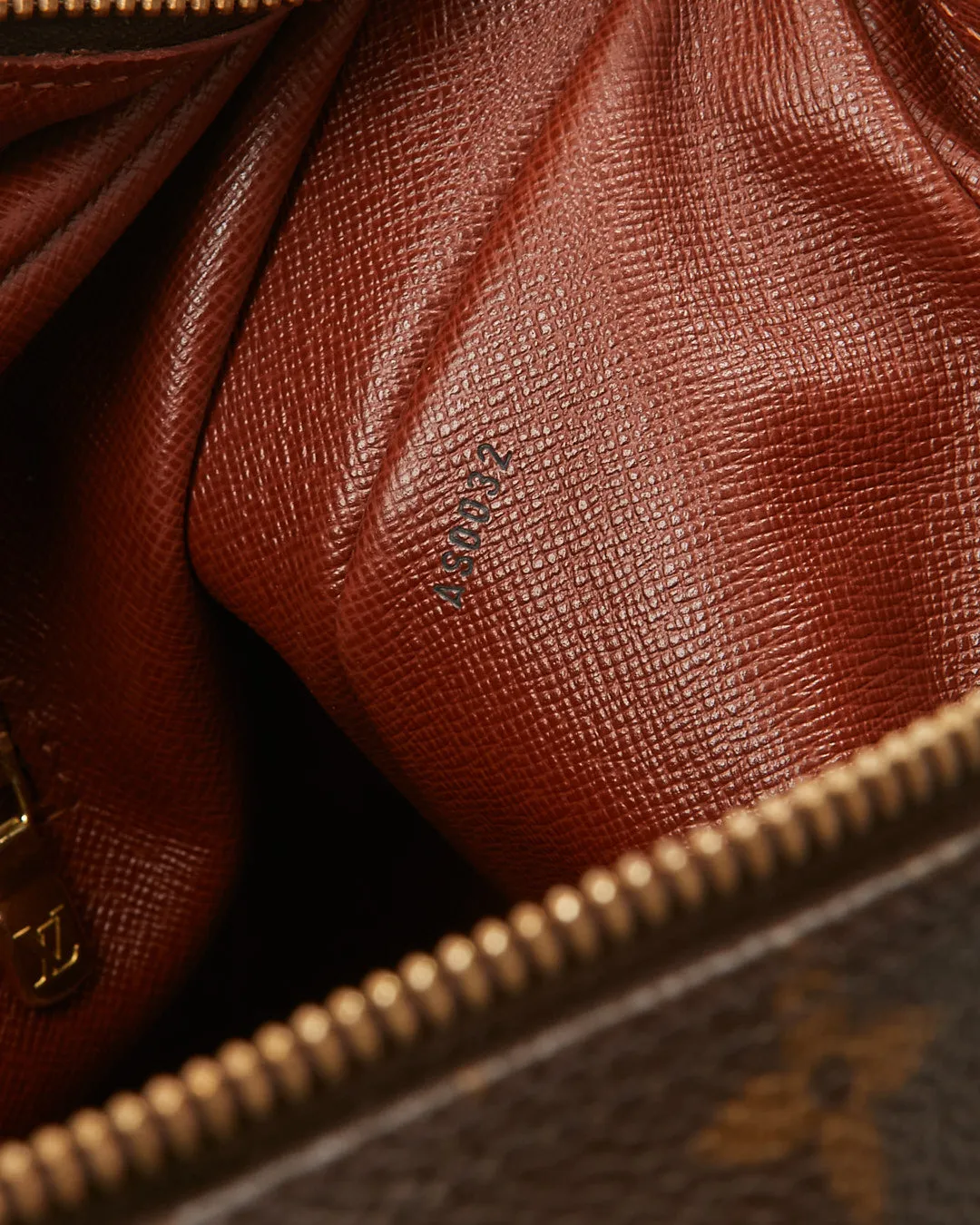 Louis Vuitton Monogram Canvas Boulogne 30 Shoulder Bag