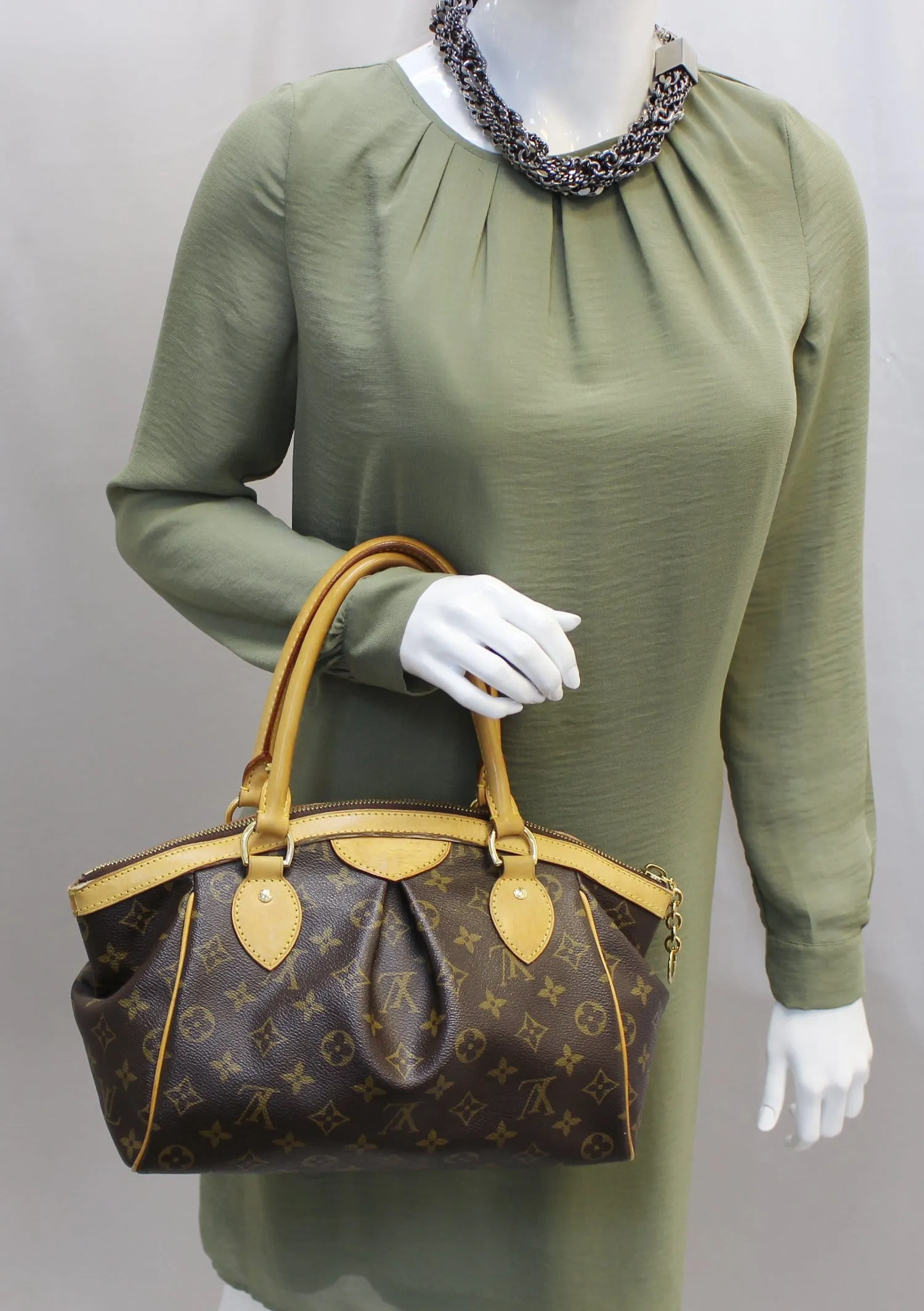 LOUIS VUITTON Monogram Canvas Tivoli PM Shoulder Handbag