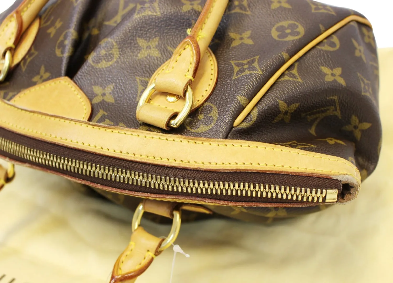 LOUIS VUITTON Monogram Canvas Tivoli PM Shoulder Handbag