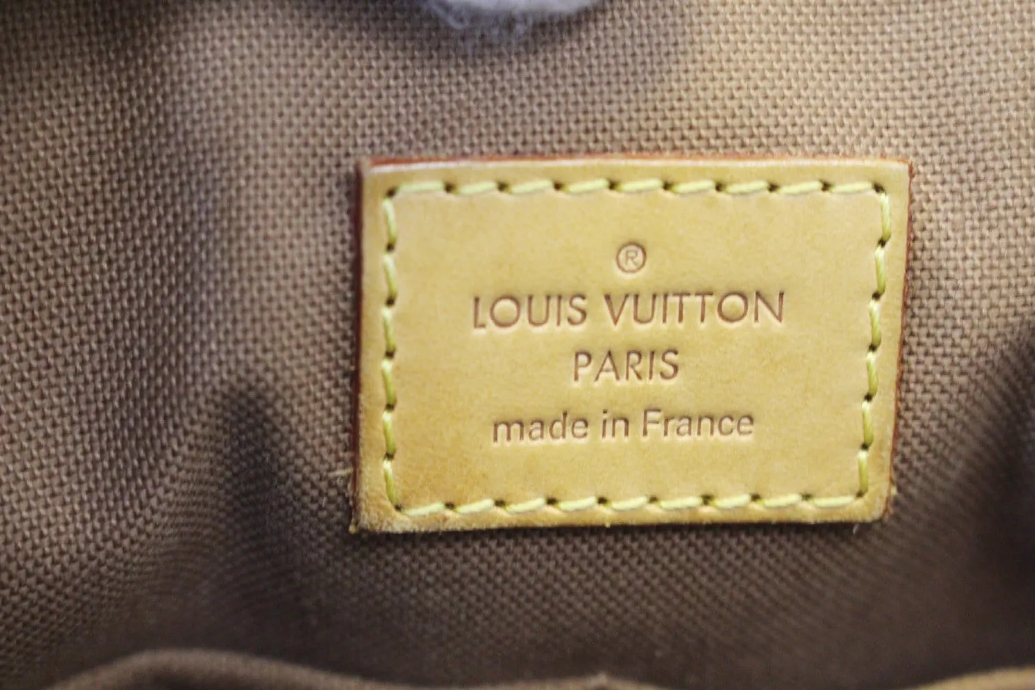 LOUIS VUITTON Monogram Canvas Tivoli PM Shoulder Handbag