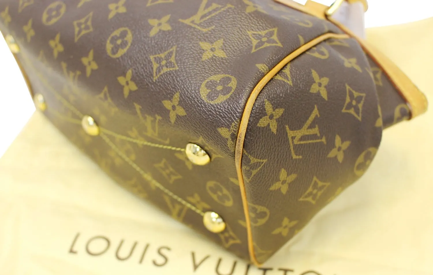 LOUIS VUITTON Monogram Canvas Tivoli PM Shoulder Handbag