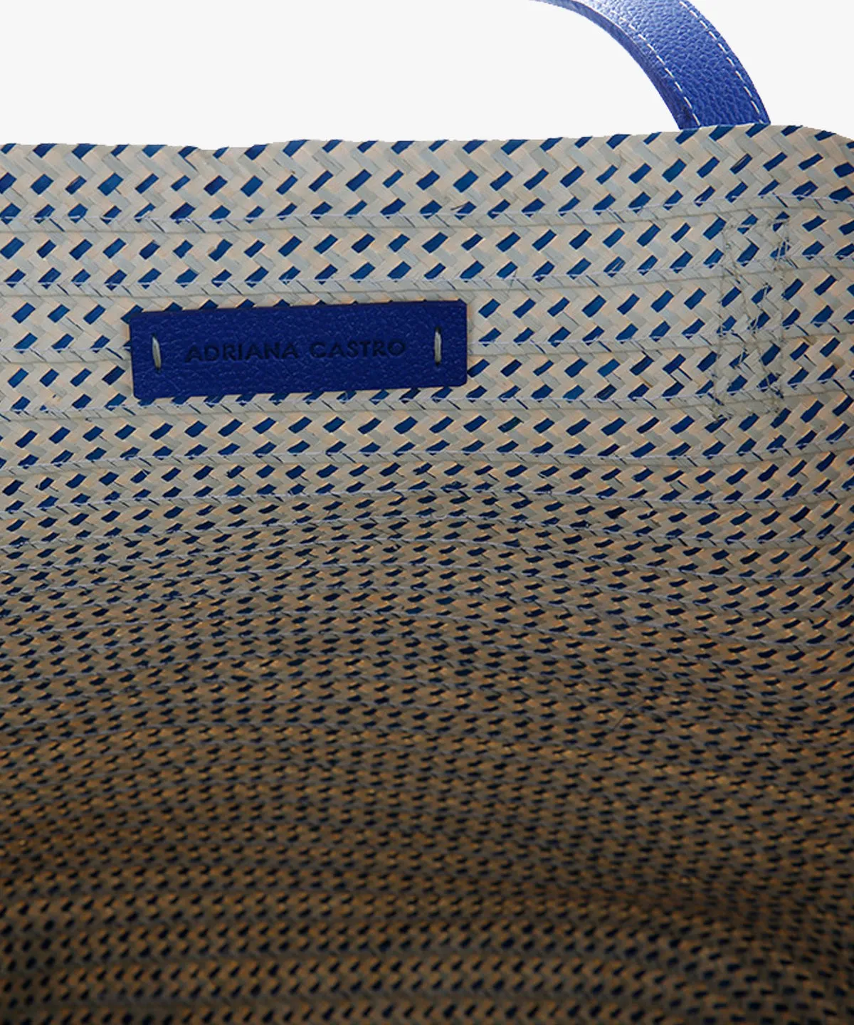 Marcial in Raffia and Leather
