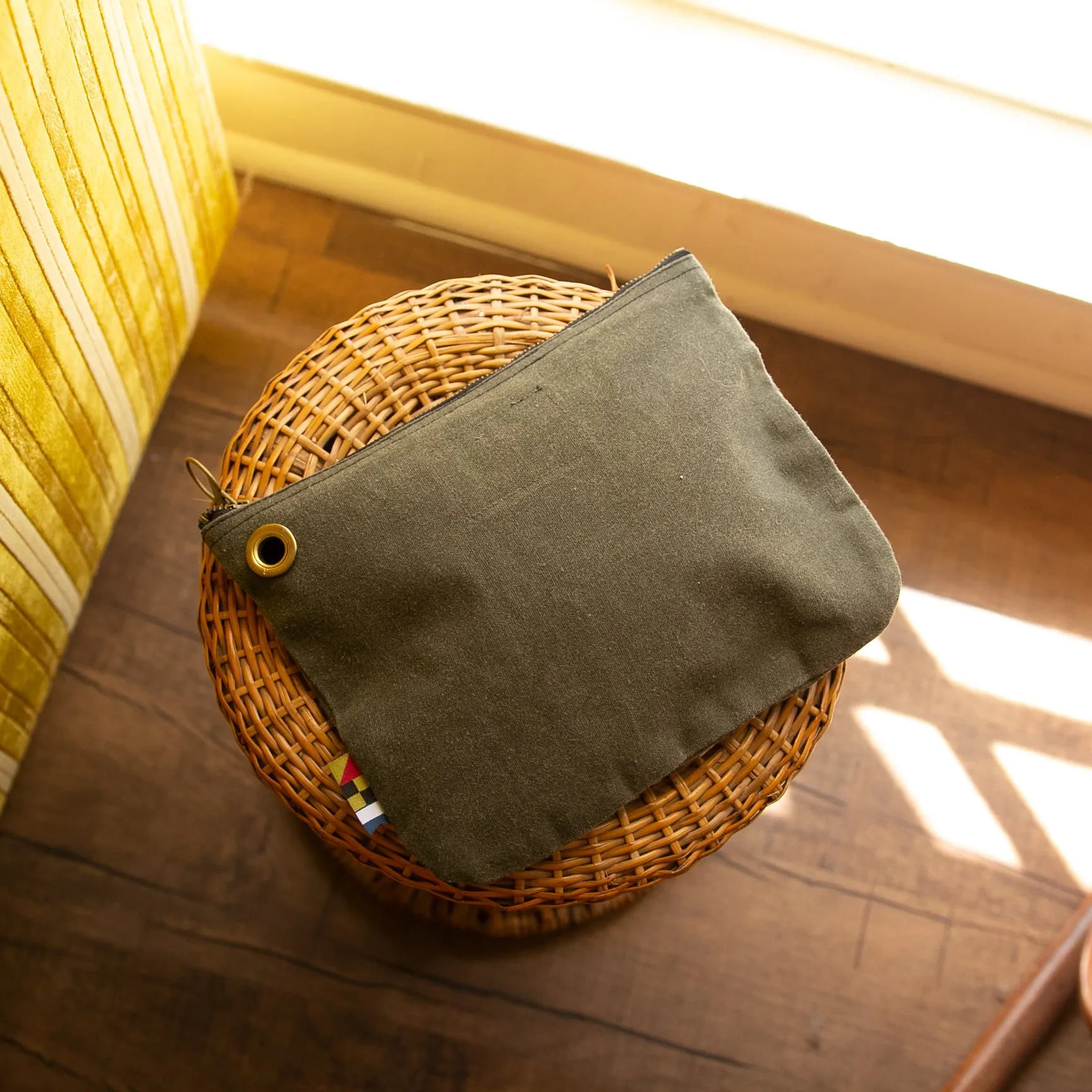 Ola Canvas Traveler Pouch