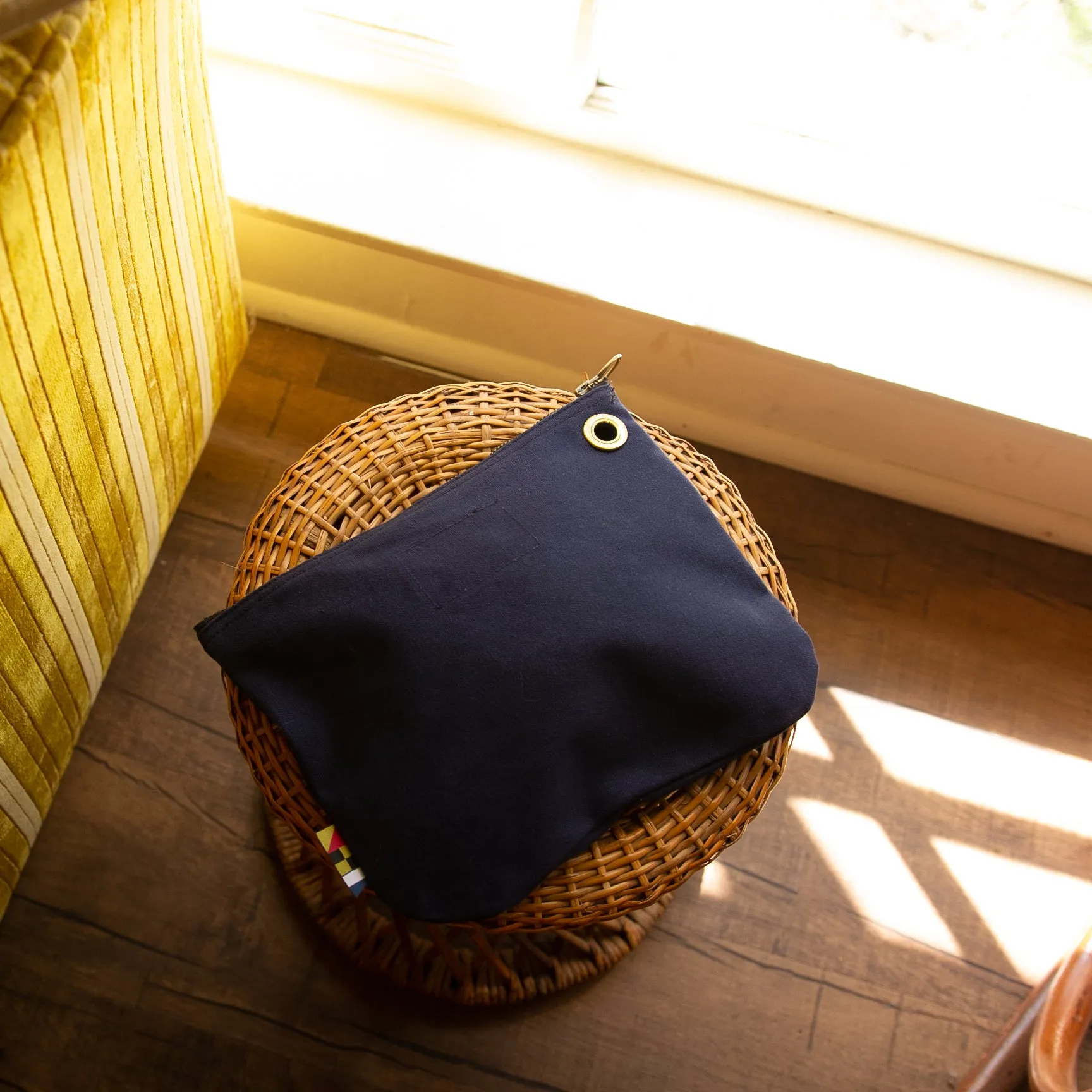 Ola Canvas Traveler Pouch
